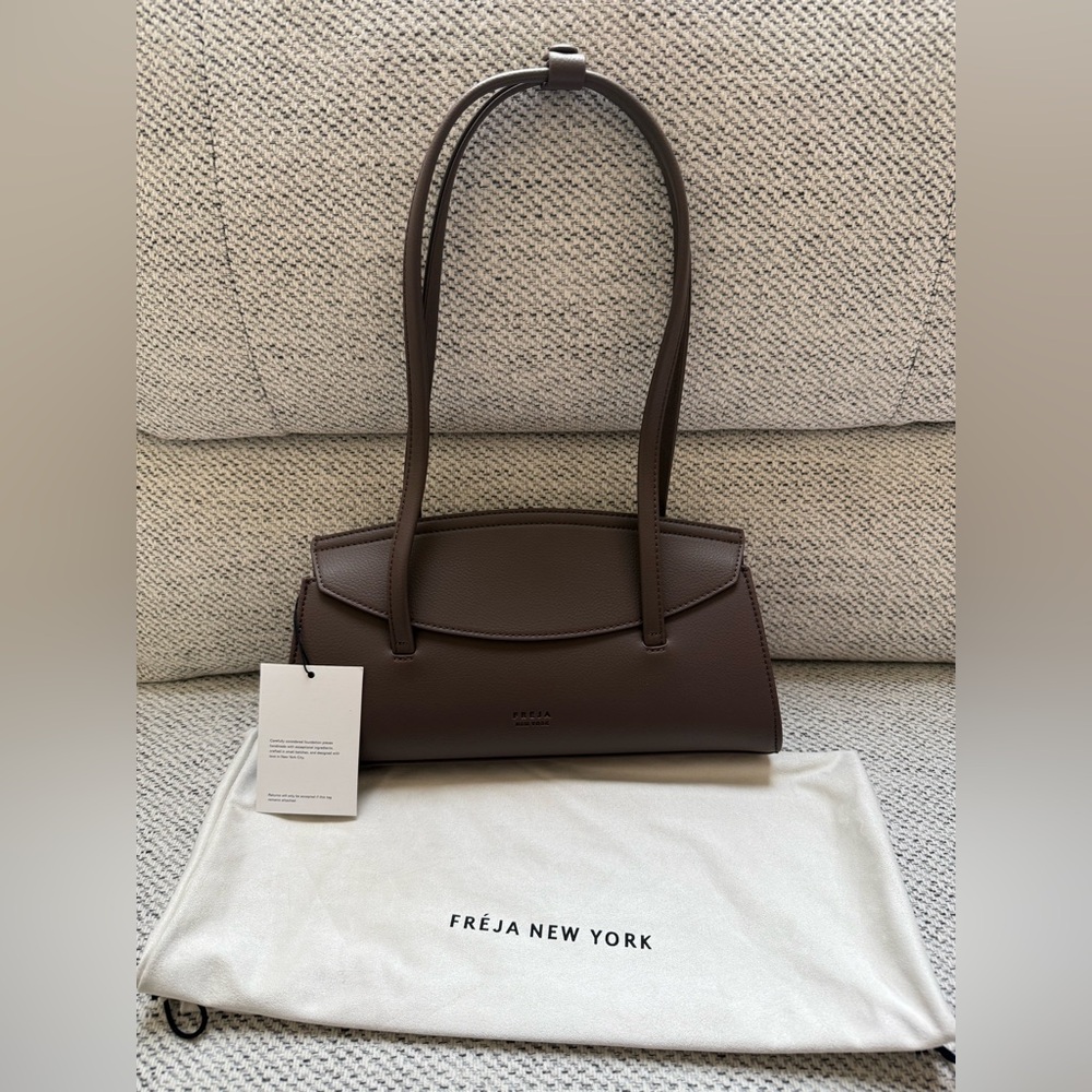 Freja New York Caroline Bag in Espresso